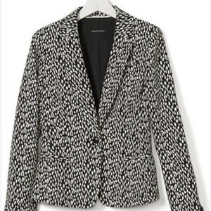 Banana Republic Monochrome Textured Blazer